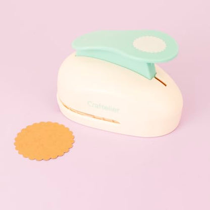 Craftelier - Scalloped Circle Punch 3" (7.62 cm) Diameter | Hole puncher, scrapbooking and crafts projects, lever punch, for paper and cardstock, size 5.9 x 3.74 x 4.13 in - size: Pack of 1: 3" Diameter