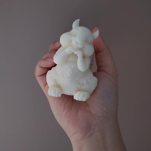 Squirrel Silicone Mold, Cute Squirrel Candle Soap Making Molds, 3D Animal Shaped Cake Fondant Chocolate Decorating Mold, Epoxy Resin Casting Concrete Plaster Wax Art Craft Mould Kit - color: Squirrel