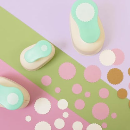 Craftelier - Scalloped Circle Punch 1.5" (3.81 cm) Diameter | Hole puncher, scrapbooking and crafts projects, lever punch, for paper and cardstock, size 3.54 x 2.75 x 2.16 in - size: Pack of 1: 1.5" Diameter