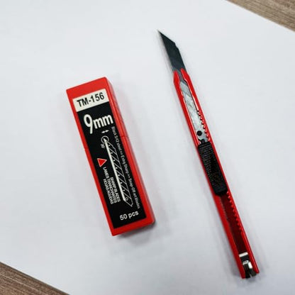 100Pcs Utility Knife Blades 30 Degree 9mm Snap Off Blades,Art Knife Replacement Carbon Steel Blades for Arts,Crafts,Carton,Box,Paper and Window Tint Cutting