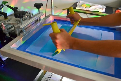 EZ Grip Squeegee for Screen Printing with 13″ 70-Durometer Blade – Ergonomic Two-Handle Design, Self-Standing Ink Guard, Tool-Free Blade Changes, Durable Solvent-Resistant Construction | Ergonomic Two-Handle Design, Self-Standing Ink Guard, Tool-Free Blad