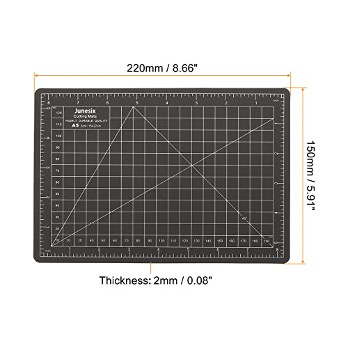 MECCANIXITY 6" x 8" Cutting Mats, Rotary Fabric Mat Self Recover Sewing Mat Double Sided for Hobbyist DIY Craft Creative Design, A5 Black White
