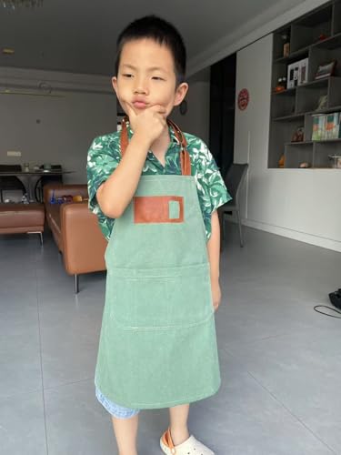 Canvas Aprons for Kids, Childrens Aprons with 4 Pockets and Card Slot Pocket for Painting Crafting Kitchen - color: Light Green