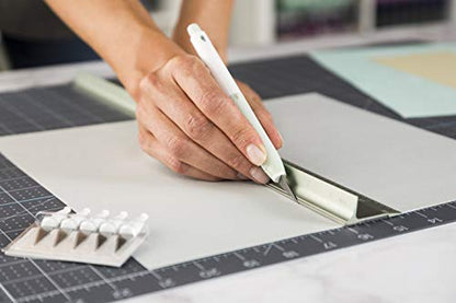 Cricut TrueControl Knife Kit - Precision Craft Knife for Art, Scrapbooking & DIY Projects - 5 Spare Blades - Mint - color: Mint, style: Craft Knife