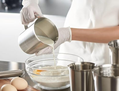 18/8 Stainless Steel Measuring Cup with Handle and Pour Spout, Commercial Kitchen Food Prep Pitcher for Restaurant, Bakery, Cooking and Ingredient Measuring, 24 OZ (3 Cup, 700 ML) - color: Flat Handle, size: 24 OZ (3 Cup, 700 ML)