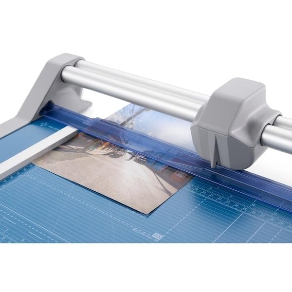 Dahle 550 Professional Rotary Trimmer, 14" Cut Length, 20 Sheet Capacity, Self-Sharpening, Dual Guide Bar, Automatic Clamp, German Engineered Paper Cutter - size: 14" Cut Length