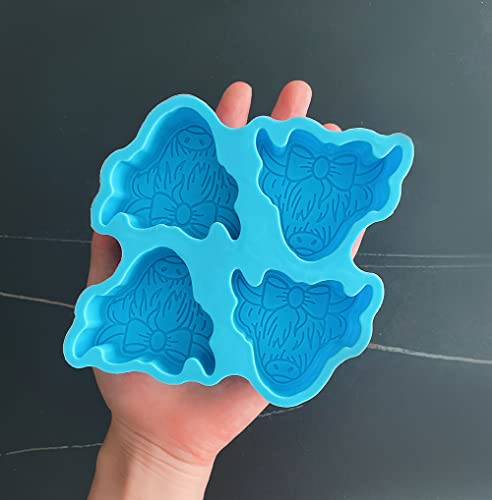 Silicone Molds for Freshies, Highland Cow Car Freshie Mold Car Freshies Supplies Molds Silicone Oven Safe Making Kit with 12PCS Car Vent Clips for Freshies Resin Soap Candles - color: Highland Cow