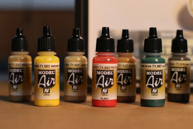 Vallejo WWII Allied Model Air Paint, 17ml (Pack of 16)