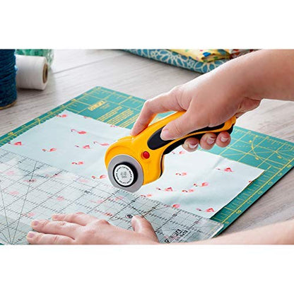 OLFA 45mm Ergonomic Squeeze-Handle Rotary Cutter (RTY-2/DX) - Auto-Retract