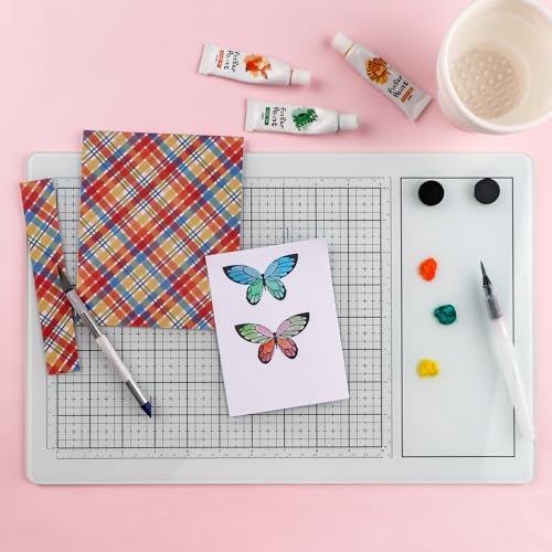 BAOFALI Magnetic Glass Craft Mat; 15.75"x10.24"Heat Resistant Glass Media Cutting Mat W/MagnetsGridlines and Measurements; for Cutting, Stamping, Mixed Media, Heat Embossing and Hot Glue Projects - color: White, size: 15.8"L x 10.2"W