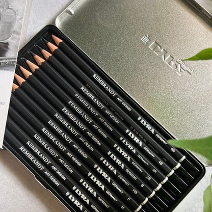 Lyra Rembrandt Art Design Sketch Pencils - Graphite Pencil Set of 6 for Artists and Students of all Ages - Versatile Art Sketching Pencils for Drawing Sketching Designing and More