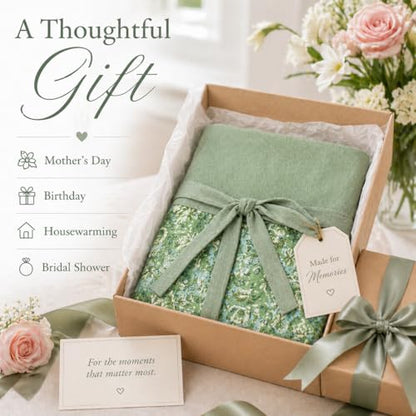 Cute Floral Apron for Women with Pockets, Cotton, Adjustable Straps - color: Light Green