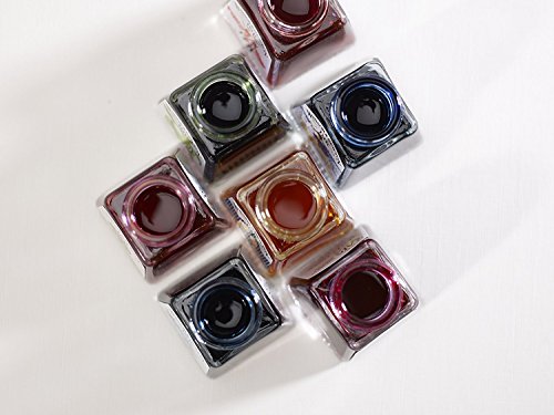 Winsor & Newton Drawing Ink, 30ml Bottle, Gold | Fast-drying, transparent & water-resistant; Outstanding Color Brilliance; Perfect for brush, dip pen, airbrush applications. - color: Gold, style: 30ml Bottle