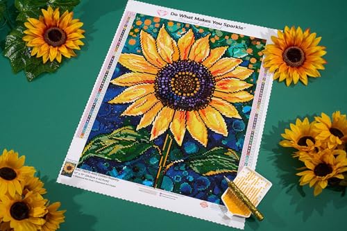 DIAMOND ART CLUB Golden Majesty Diamond Art Kits for Adults | Premium Diamond Painting Kit, Fun DIY Crafts for Adults, Round Diamond Art Canvas, 13" x 17" (33 x 42.7 cm) - color: Golden Majesty