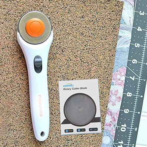 45mm Rotary Cutter Blades, 10 Pack 45mm Replace Rotary Blades Fits Fiskars, Olfa, Martelli, Truecut, DAFA Rotary Cutters for Quilting Scrapbooking Sewing Arts & Crafts, Sharp and Durable - color: 45MM Square hole Blades